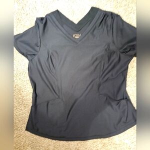 Cherokee Form scrub top